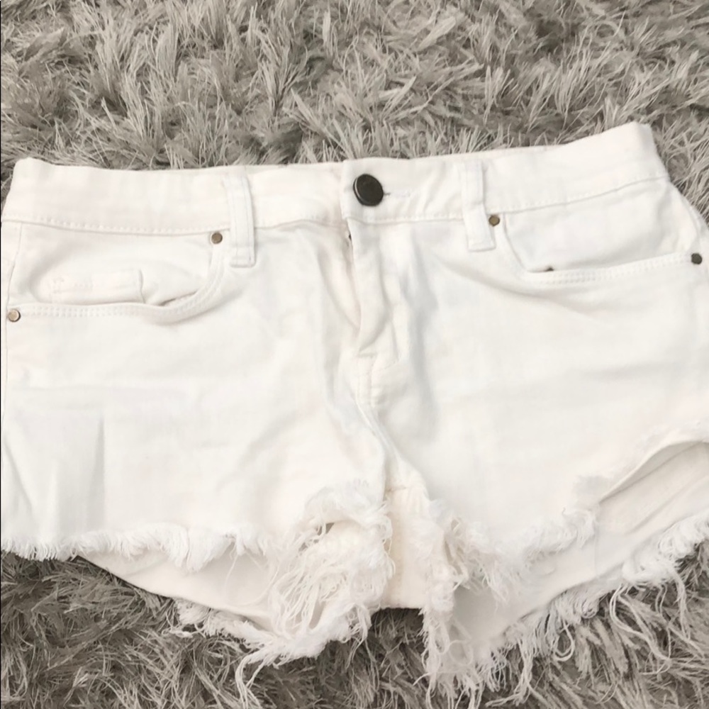 white jean shorts